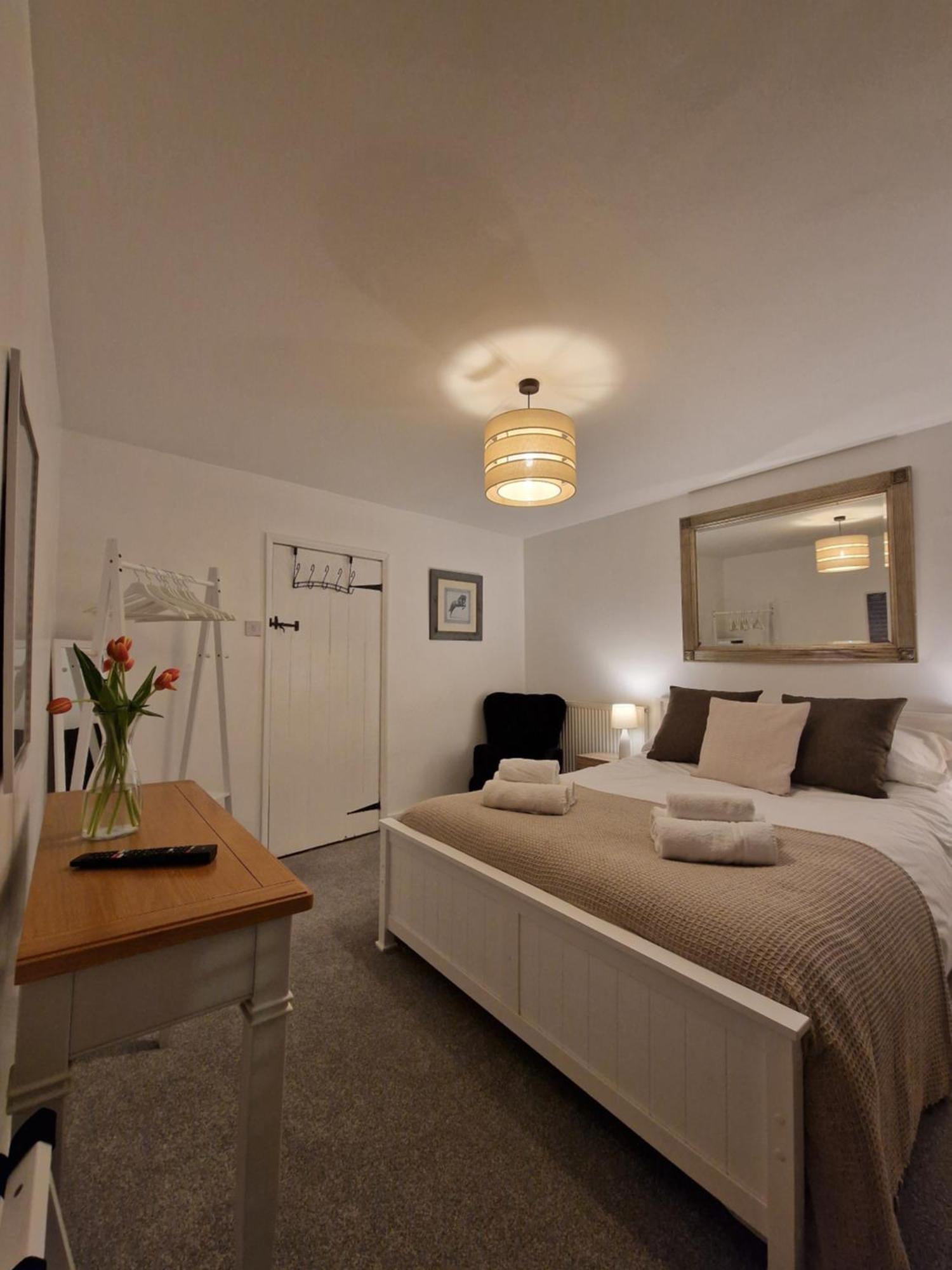 Black Cat Cottage - Central Pickering Grade 2 Listed Cottage 외부 사진